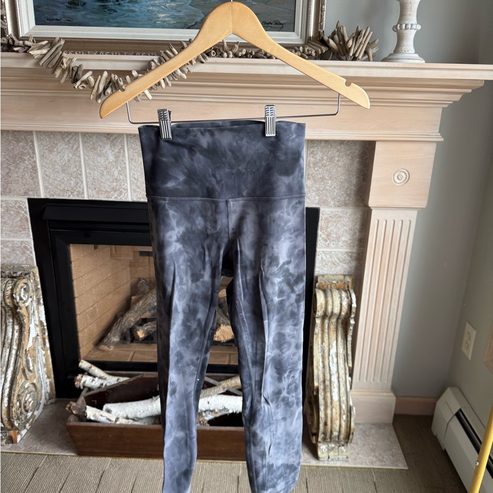 Lululemon Athletica Gray Tie-Dye Leggings